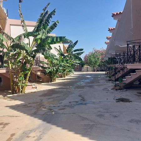 Ak Village Rooms Drepano  Zewnętrze zdjęcie